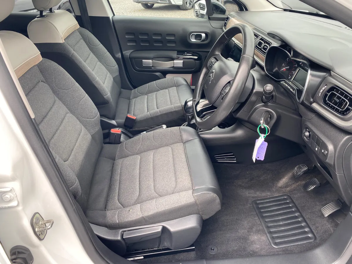 2022 CITROEN C3 1.2 SHINE +PURETECH S/S 82BHP - Image 2