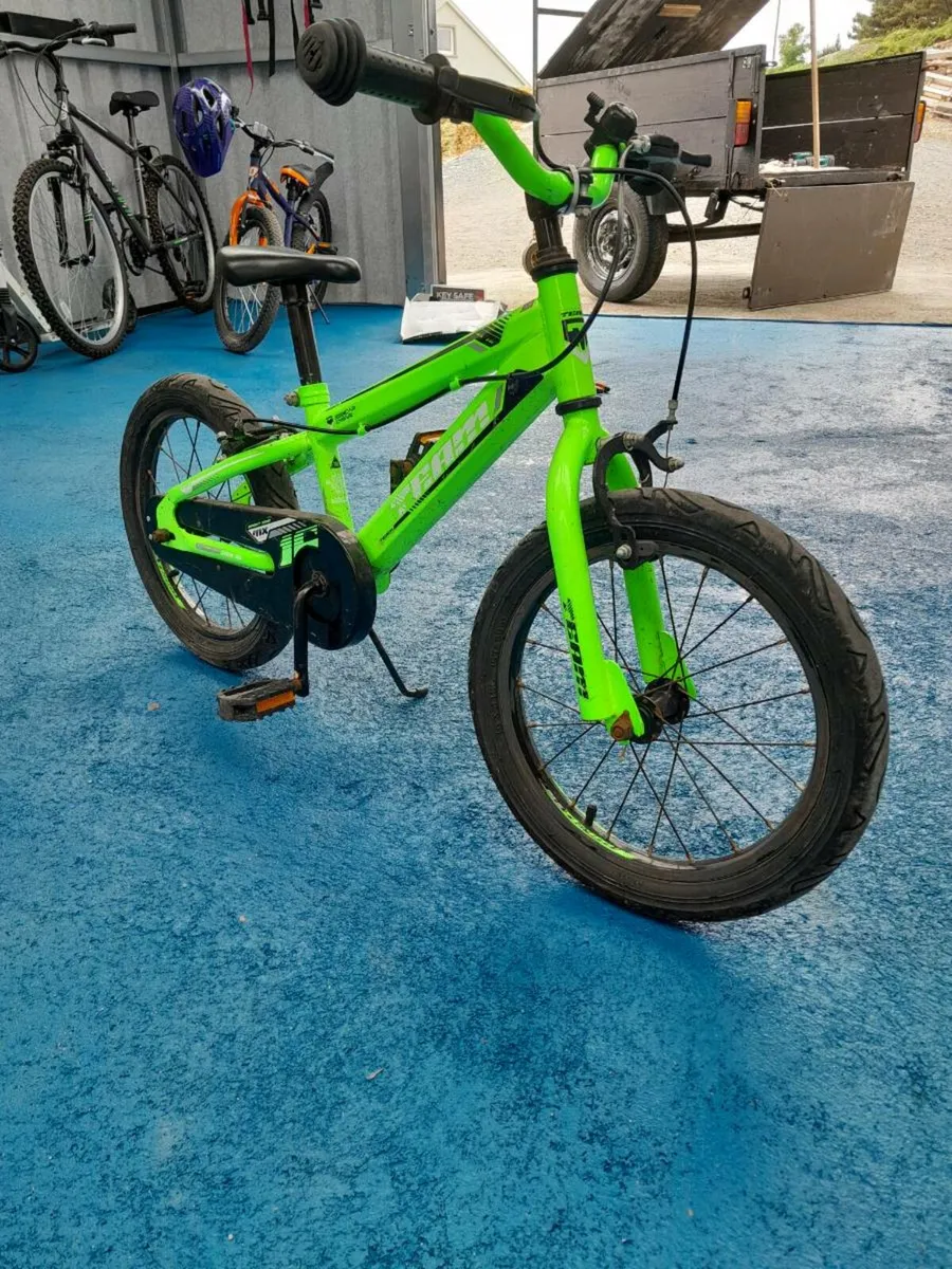 Childs bike - Image 1