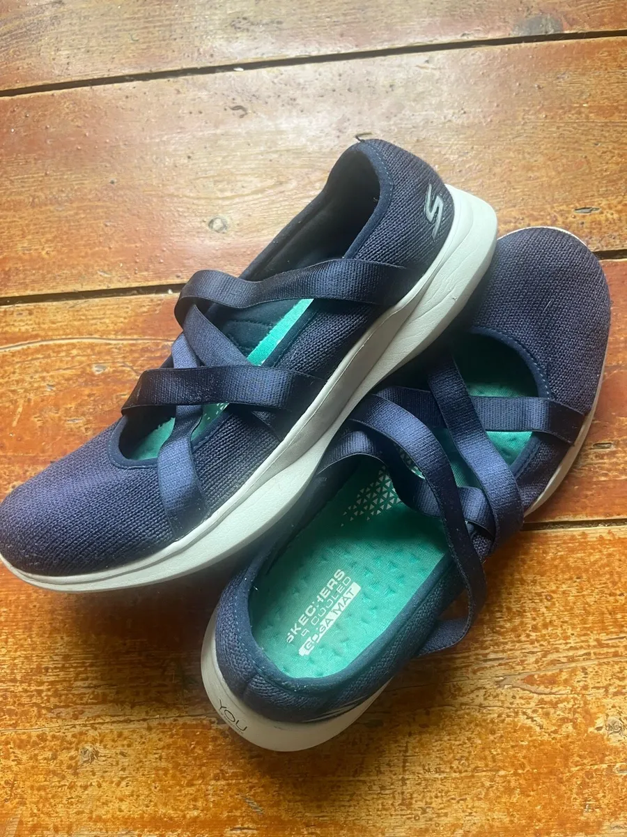 Sketchers go walk ballerinas - Image 1