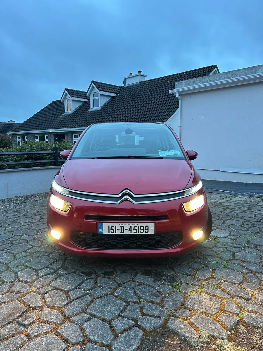 151 Citroen C4 Grand Picasso 1.6Exclusive 7 Seater - Image 2