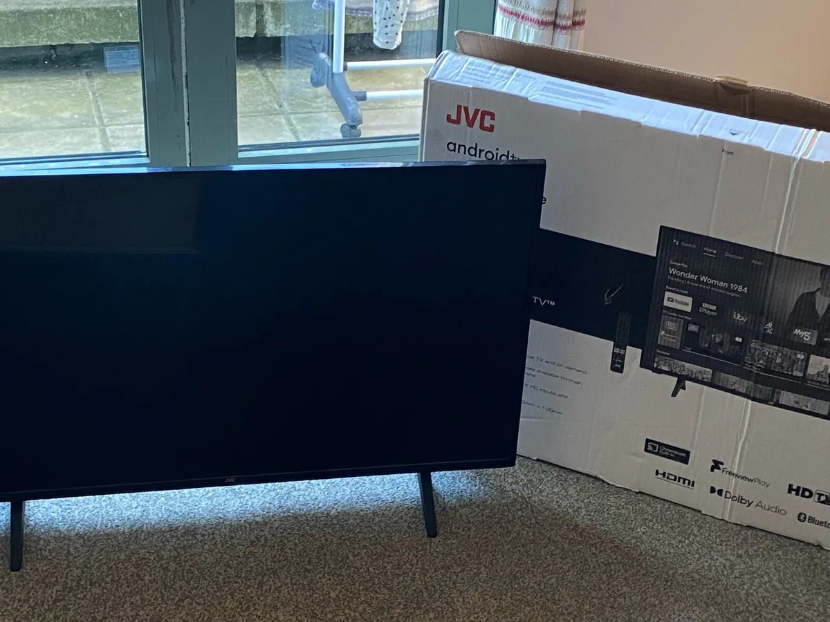 JVC 43in smart TC - Image 1