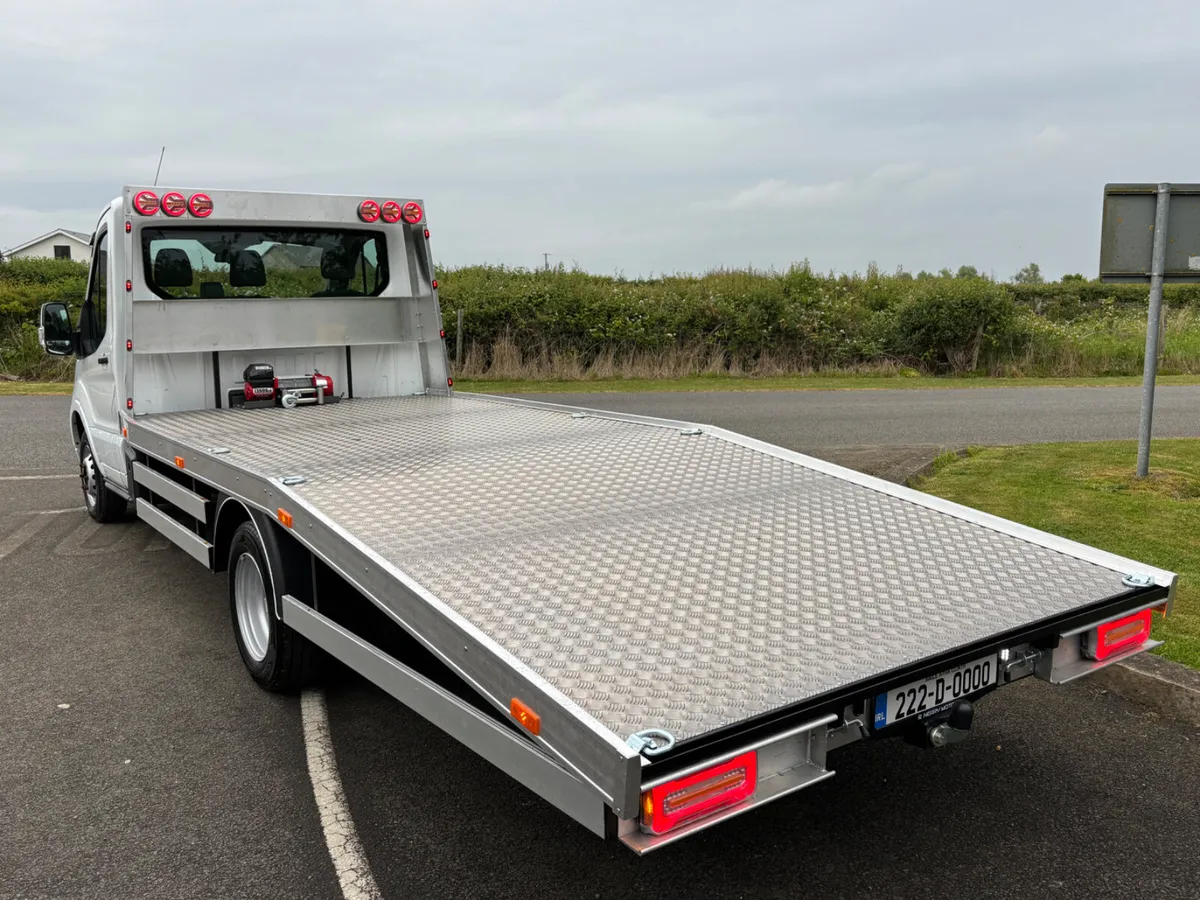2022 222 Ford Transit RWD Recovery Truck 3.5 TON - Image 3