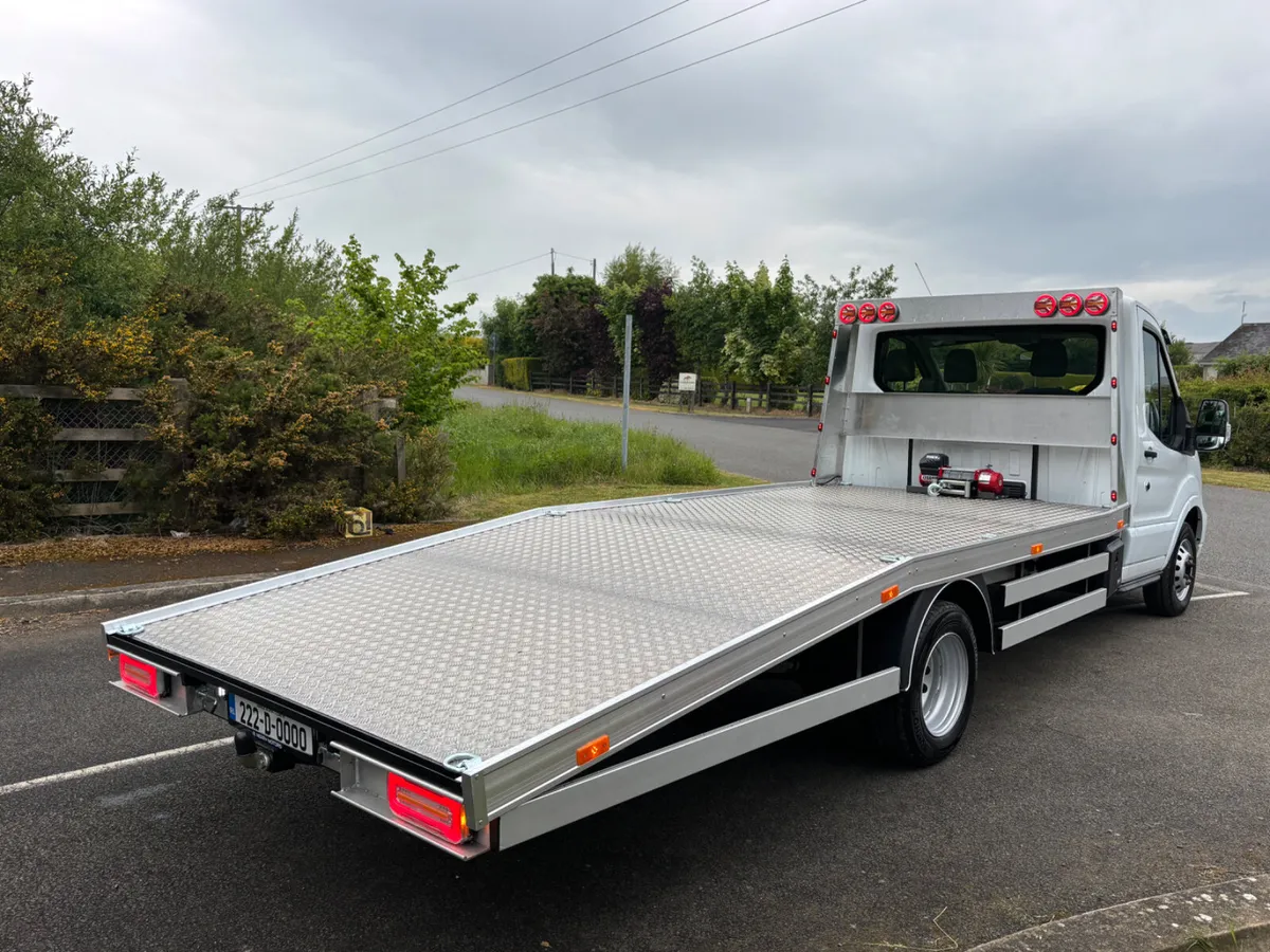 2022 222 Ford Transit RWD Recovery Truck 3.5 TON - Image 4