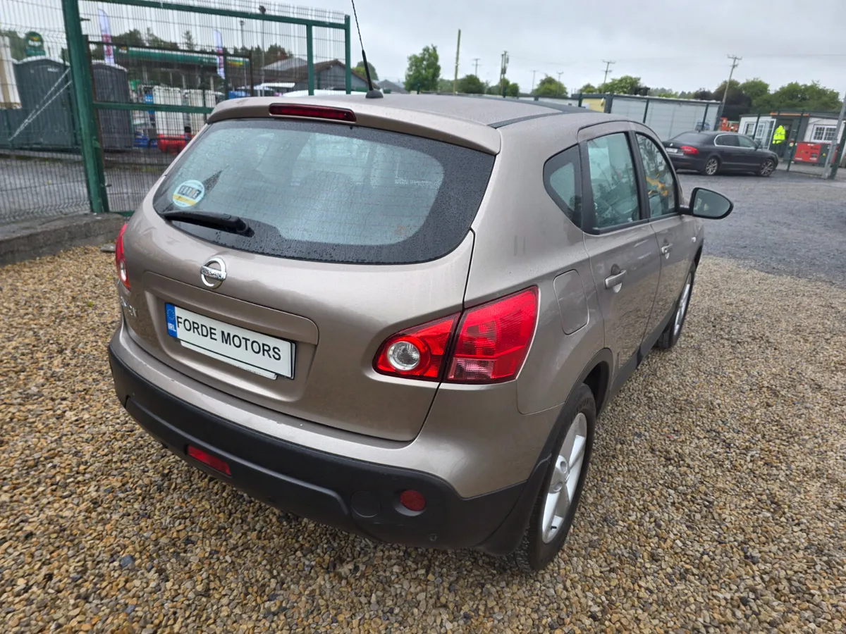 Nissan Qashqai 2009 - Image 4