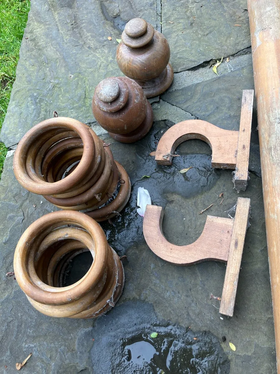 Wooden Curtain Pole - Image 2