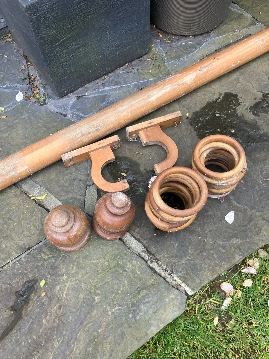 Wooden Curtain Pole - Image 3