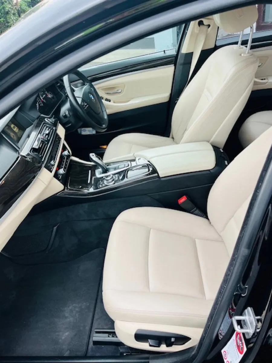 BMW 5-Series 2015 - Image 3