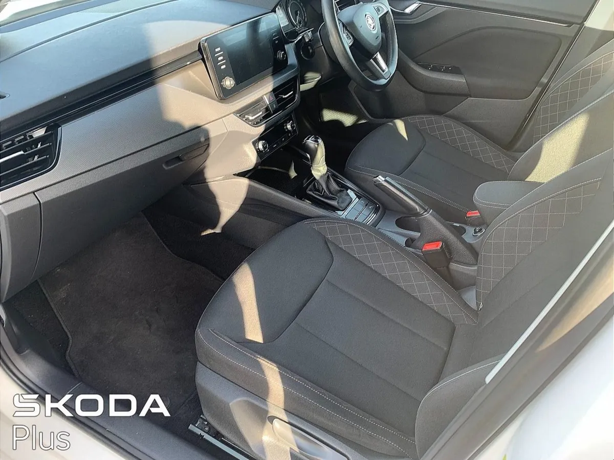 Skoda Kamiq 1.0tsi 115hp DSG Ambition - Image 4