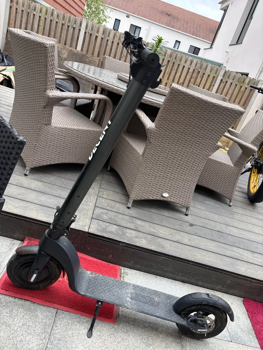 Decent Electric Scooter - Image 2