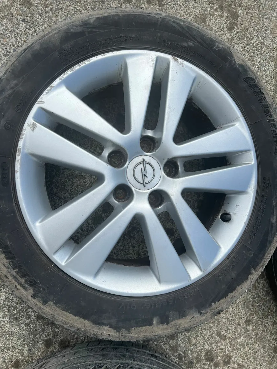Alloy Wheels & Tyres – 205/55R16 - Image 4