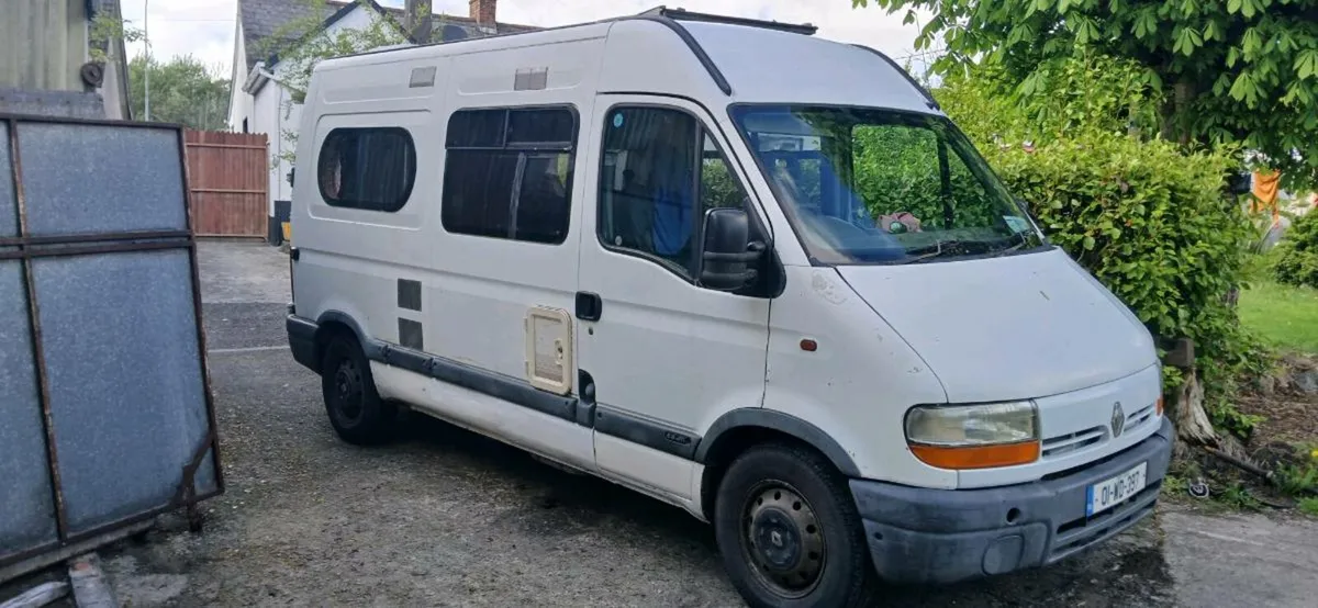 renault master campervan - Image 1