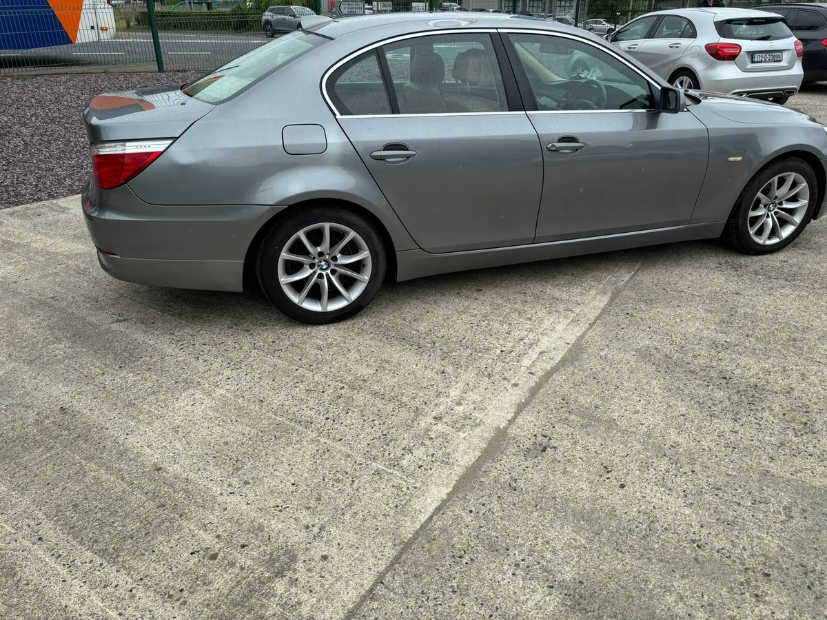 2008 BMW 520D AUTOMATIC - Image 4