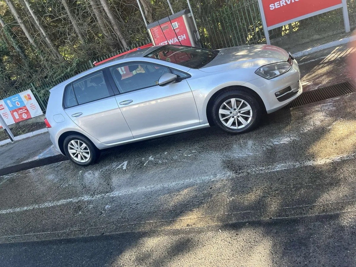 Silver 141 Volkswagen Golf - Image 1