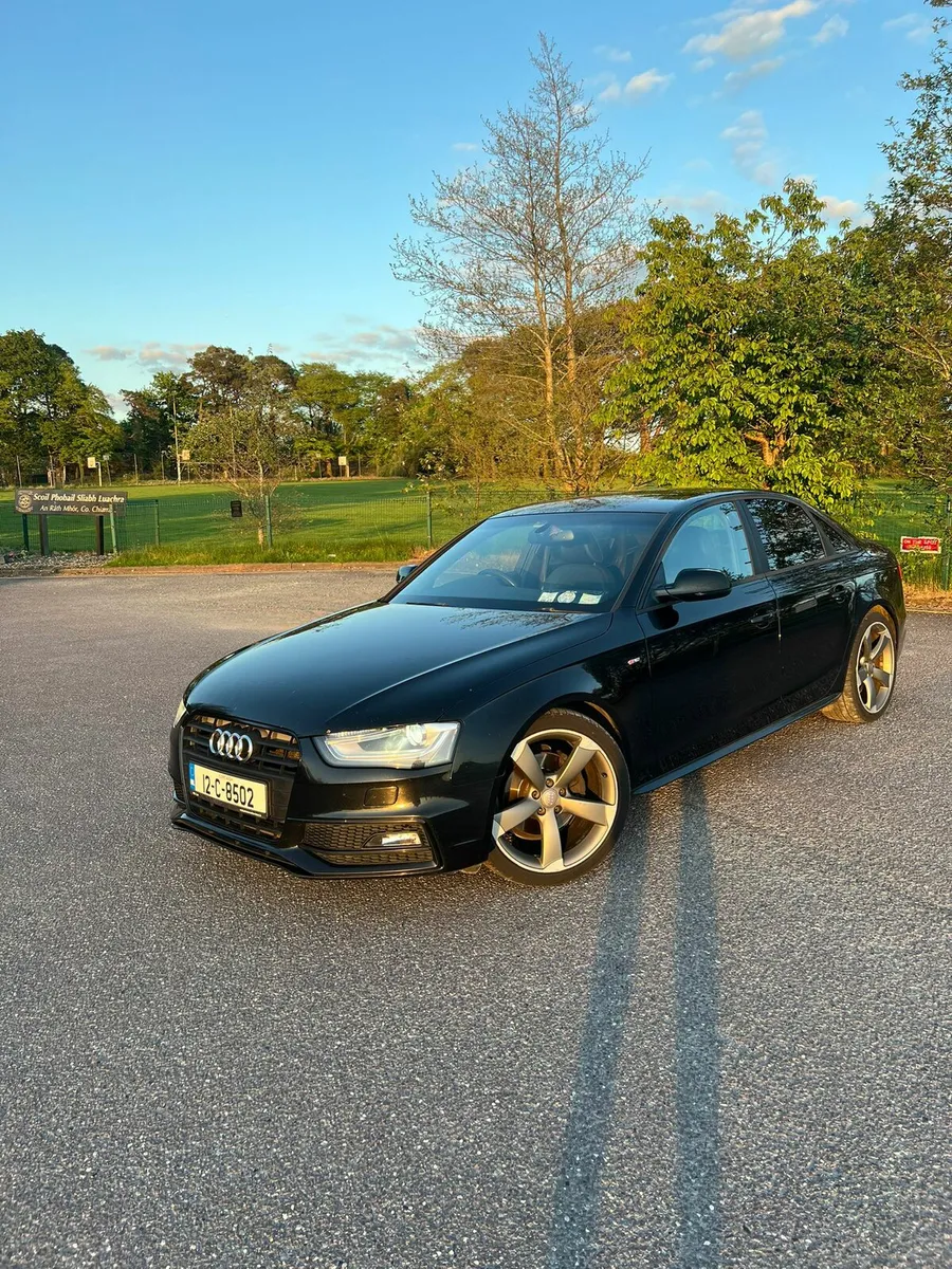 Black Edition Audi A4 - Image 1