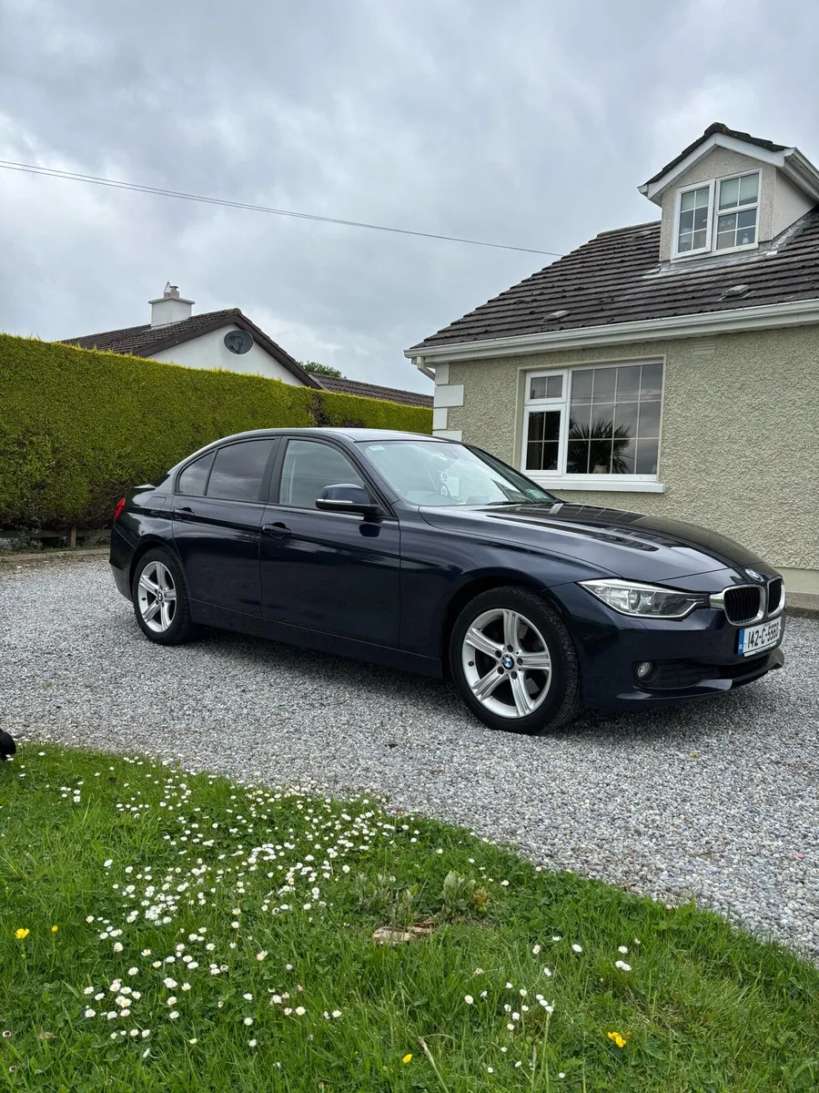 BMW 320d SE 142 - Image 4