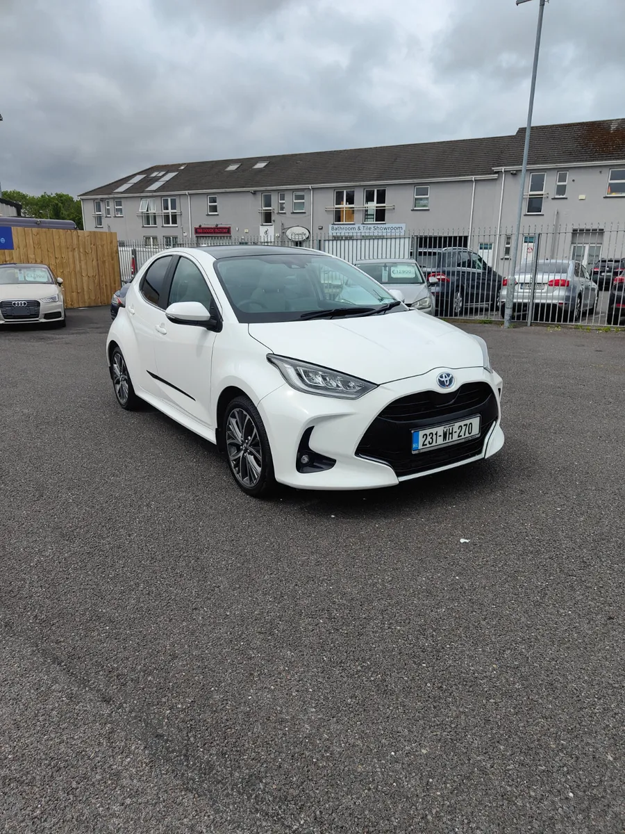 Toyota Yaris 2023 - Image 1