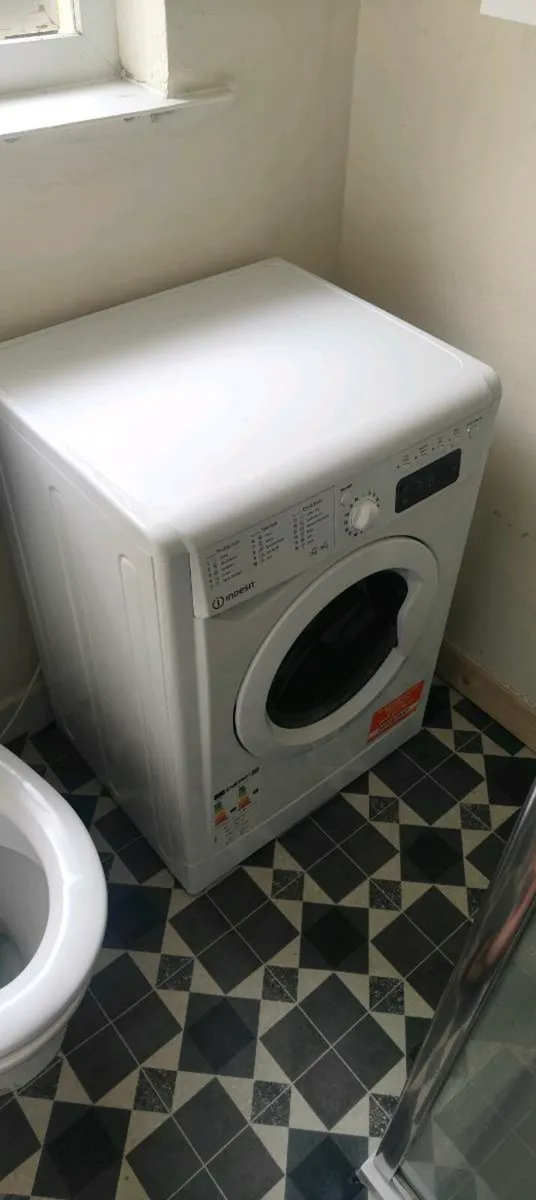 Indesit Washing machine Dryer Combo - Image 1