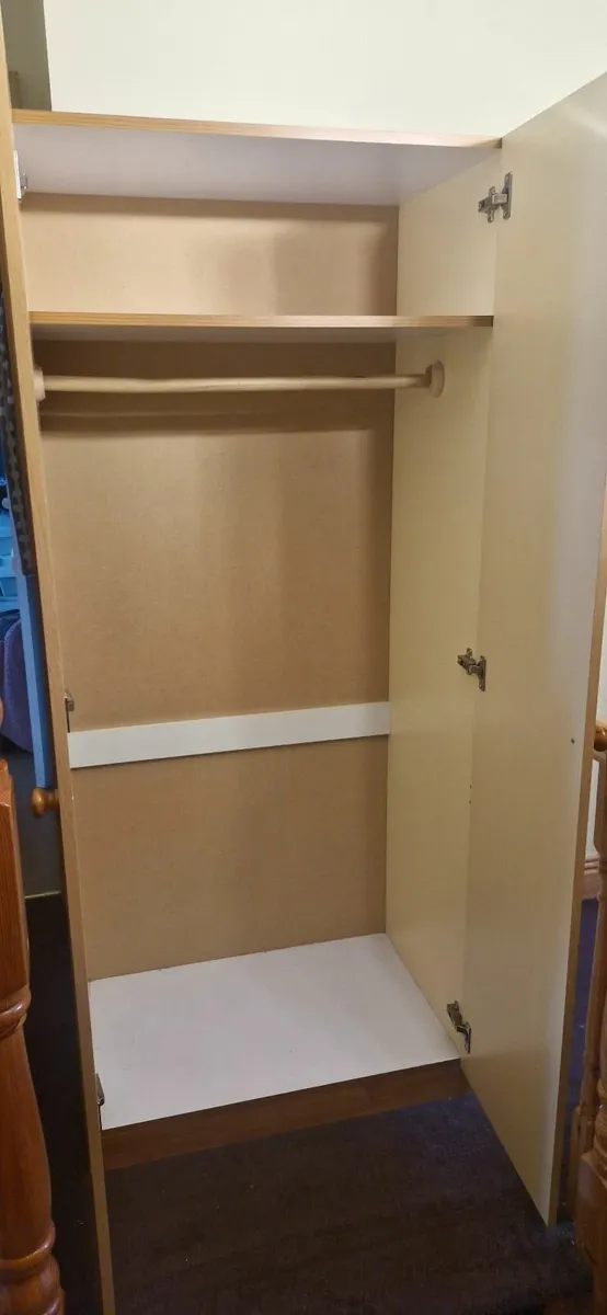 Bedroom furniture - Image 1