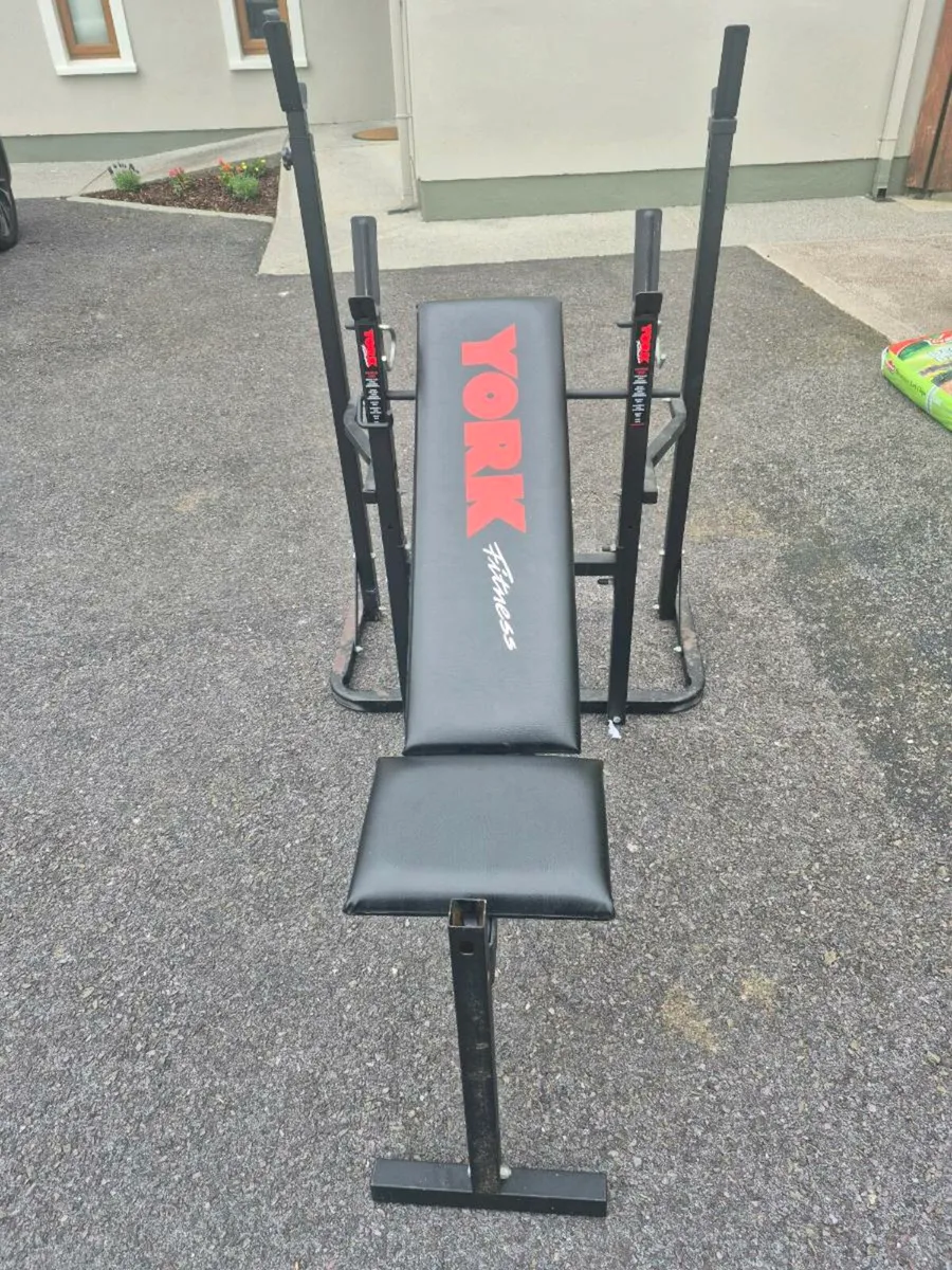 Bench and stand - Image 2