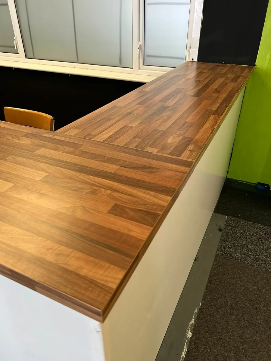 Reception Desk / Counter - Image 3