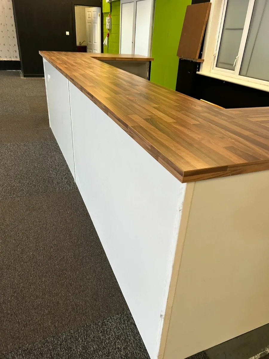 Reception Desk / Counter - Image 2