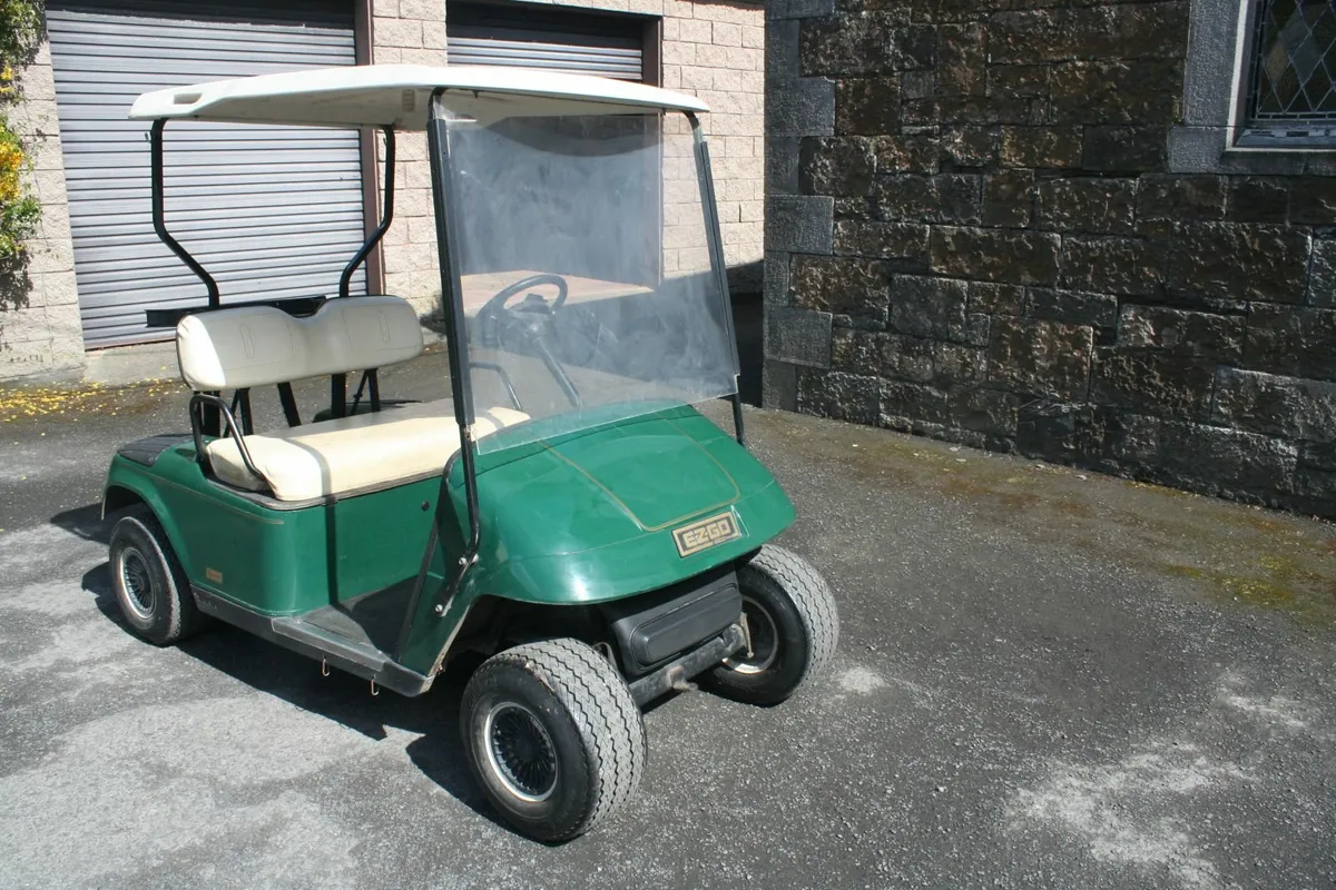 golf buggy - Image 1