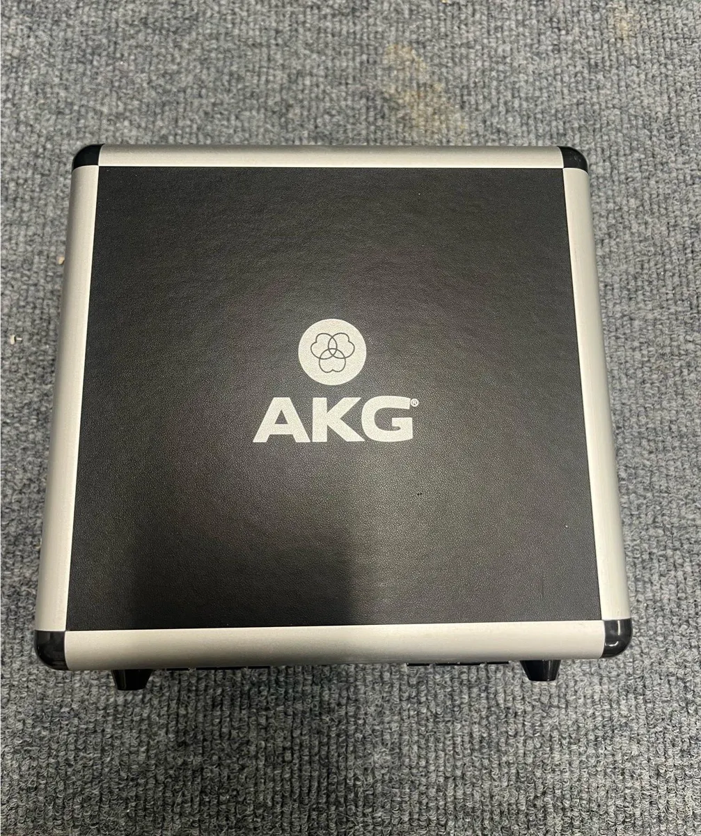 AKG P420 Microphone - Image 1