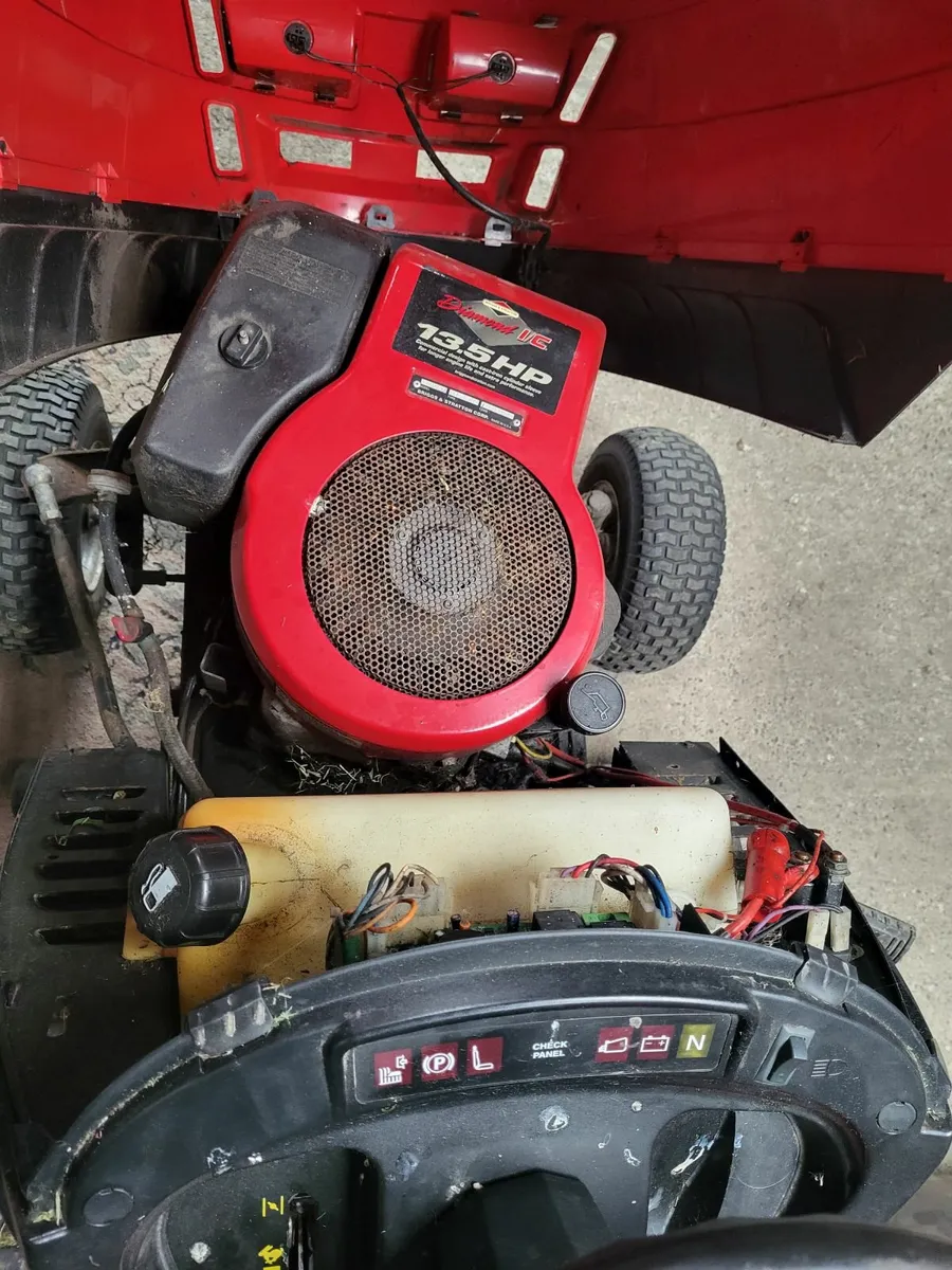 Garden Machinery - Image 2