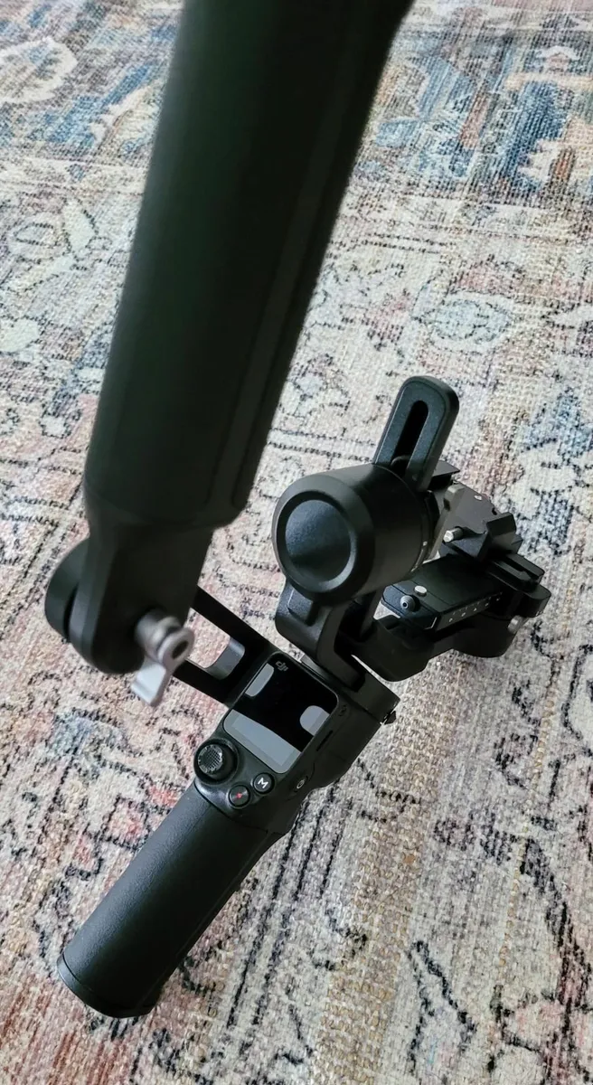 Fairly New DJI RS 3 MINI - Image 3