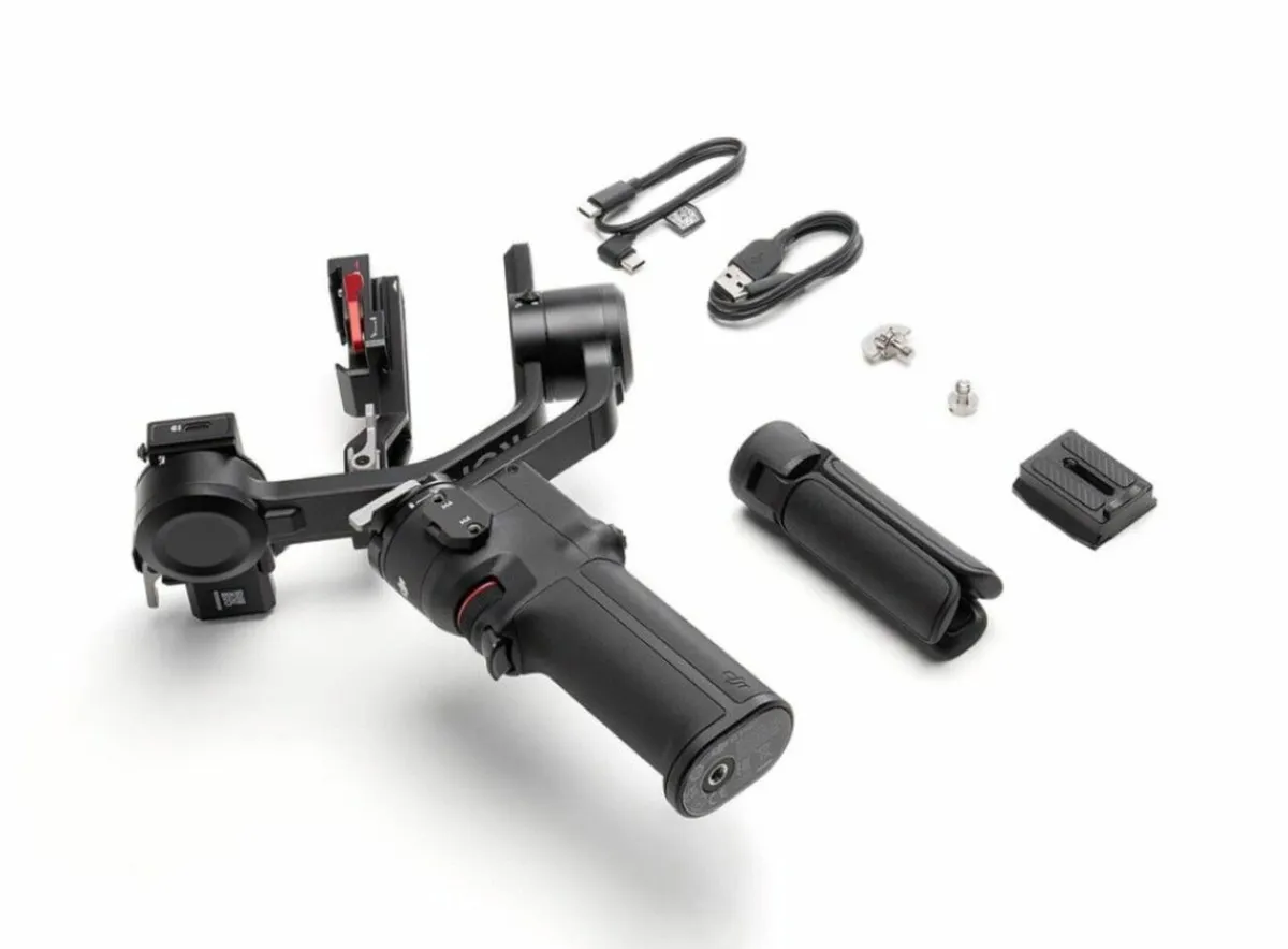 Fairly New DJI RS 3 MINI - Image 4