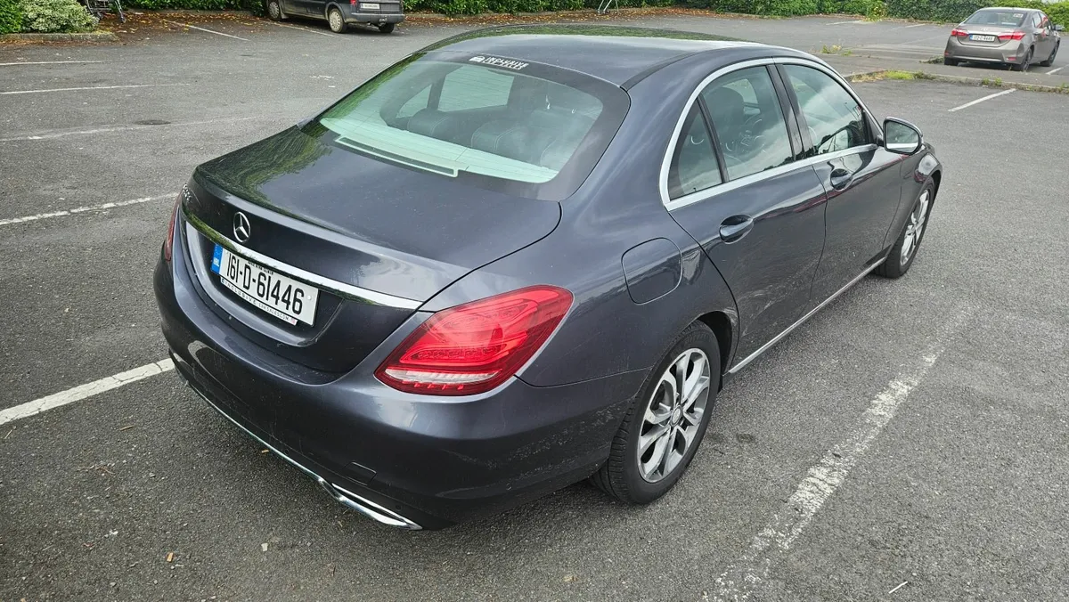 Mercedes-Benz C-Class 2016 - Image 4