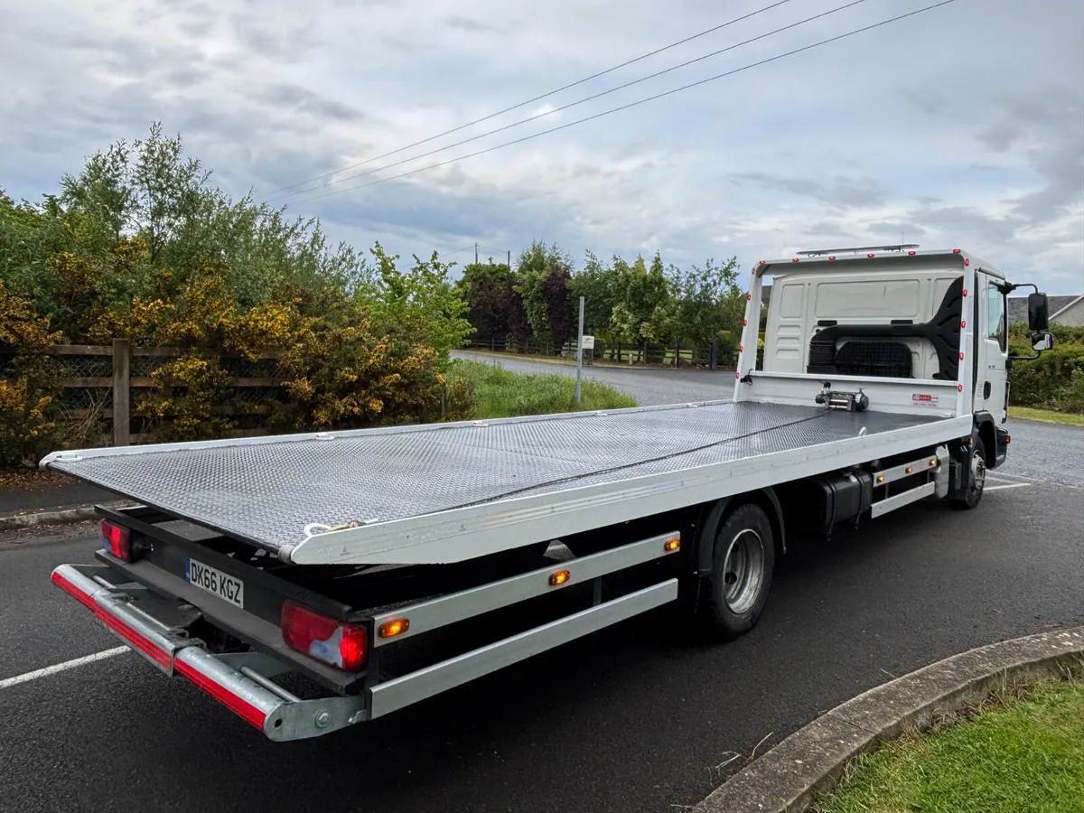2016 Man Recovery Truck Tilt/Slide New Body - Image 2