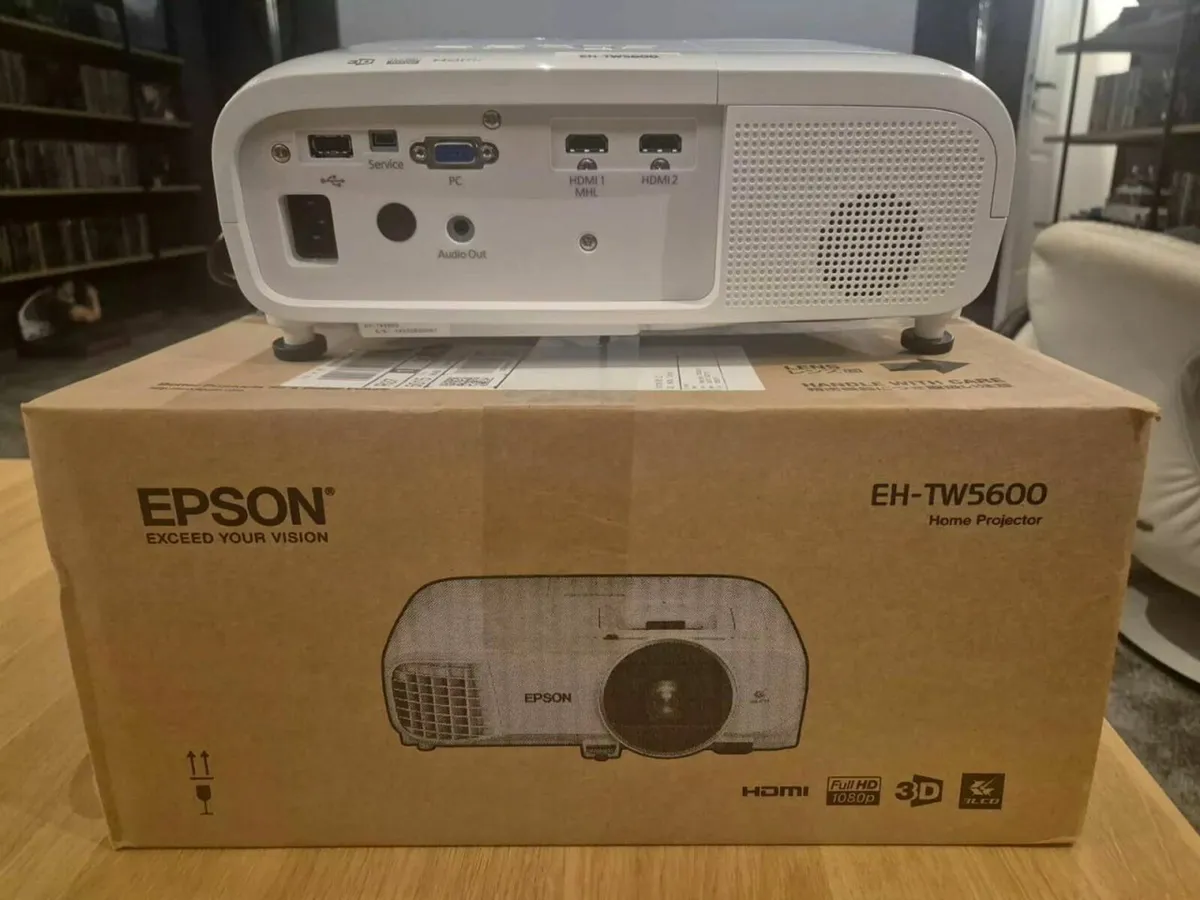 Epson EH-TW5600 Full HD 3D Home Cinema Projector - Image 2