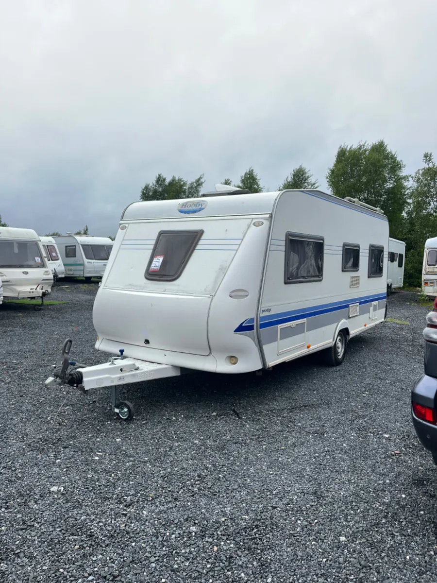 Hobby 4 Berth Fixed Bed Caravan - Image 2