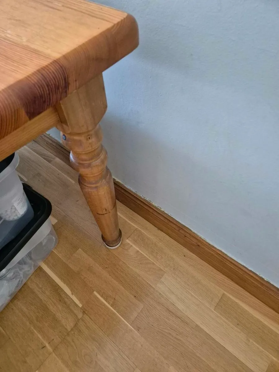 Pine Kitchen Table with drawer & 4 chairs - Image 3