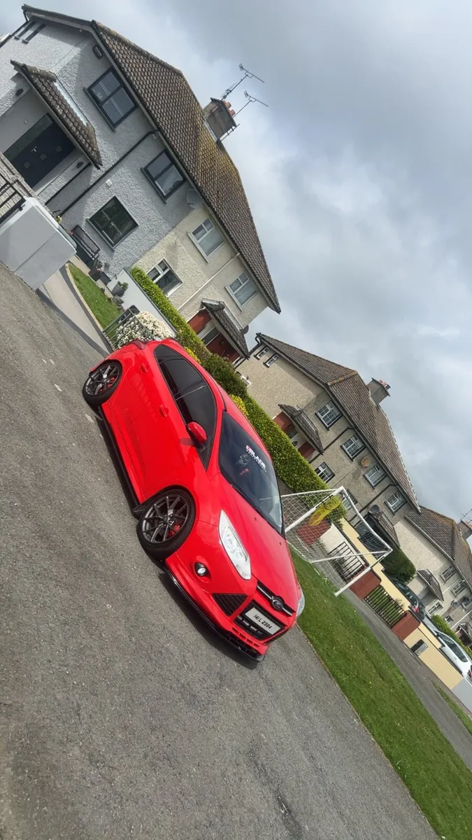 Ford Focus 2014 MY Edition 1.6 95PS - Image 1