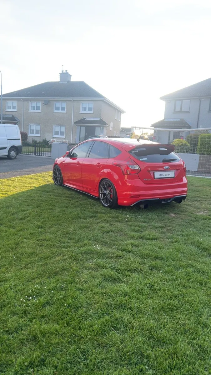 Ford Focus 2014 MY Edition 1.6 95PS - Image 2