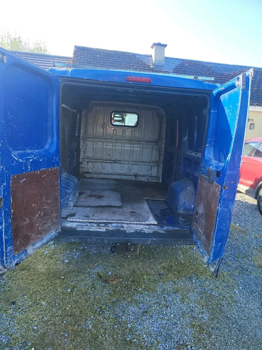 2015 TAXED   3/2026  CVRT 4/2026  3 SEATER - Image 2