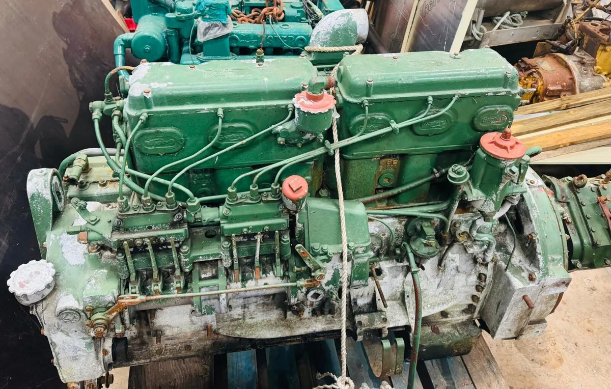 1.5 ton trawl winch and gardener engine - Image 3