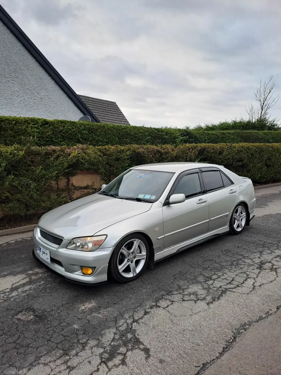 Lexus IS200 😎 Low milage & Nctd - Image 1
