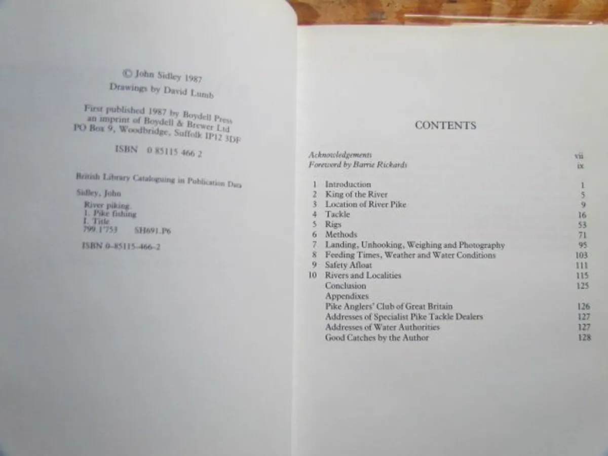 Classic Pike Fishing Book - Image 4