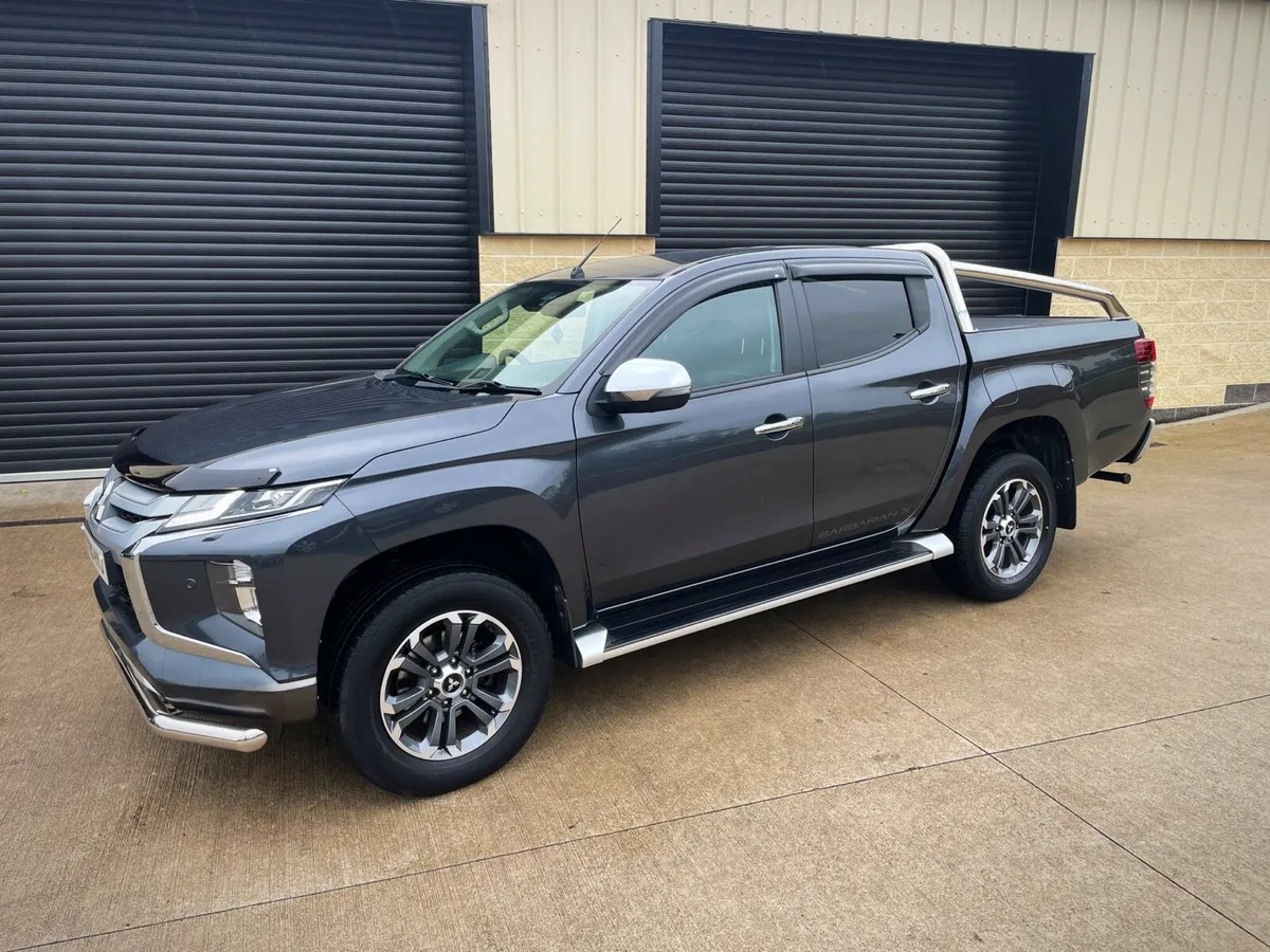 2020 MITSUBISHI L200 BARBARIAN X AUTO - Image 1