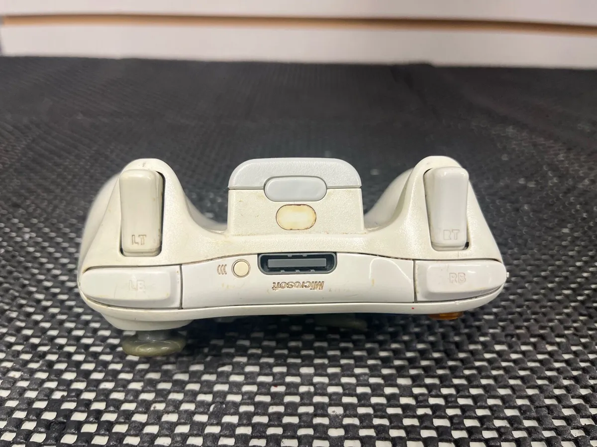 Xbox 360 Controller - Image 2