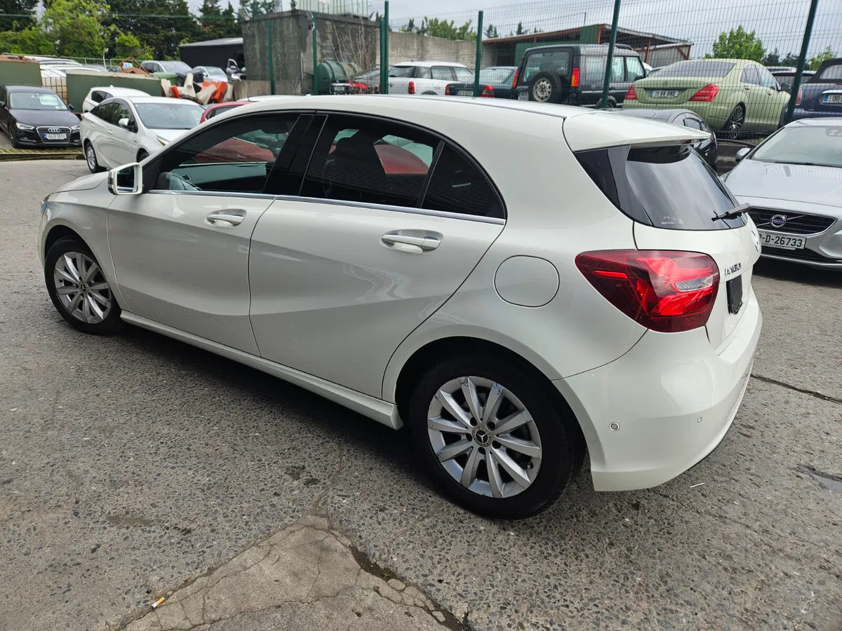 2017 Mercedes-Benz A180 Automatic - Image 3