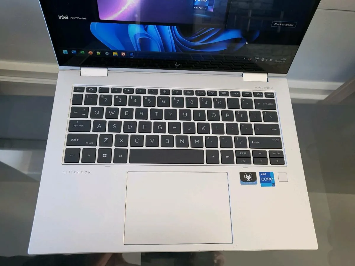 HP Elitebook x360 1040 g9 - Image 2