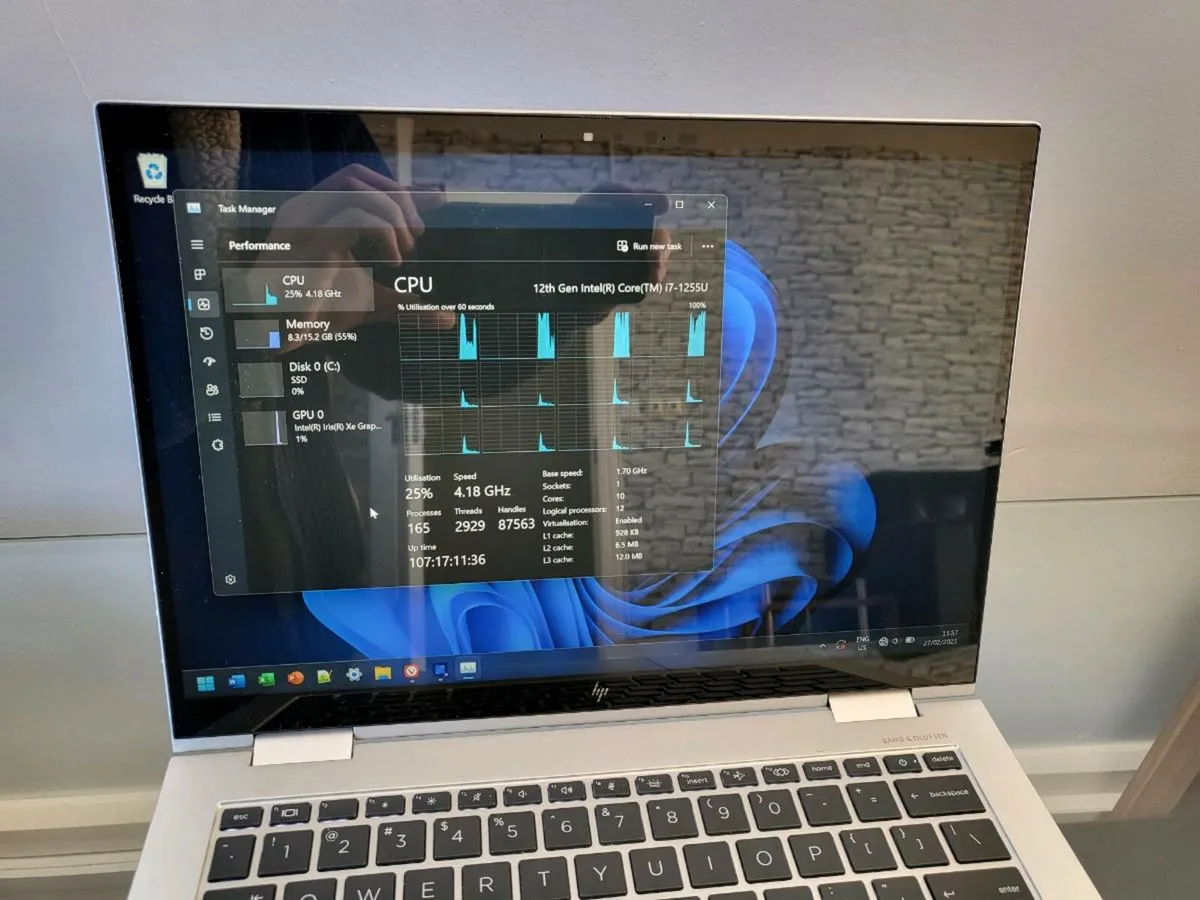 HP Elitebook x360 1040 g9 - Image 3