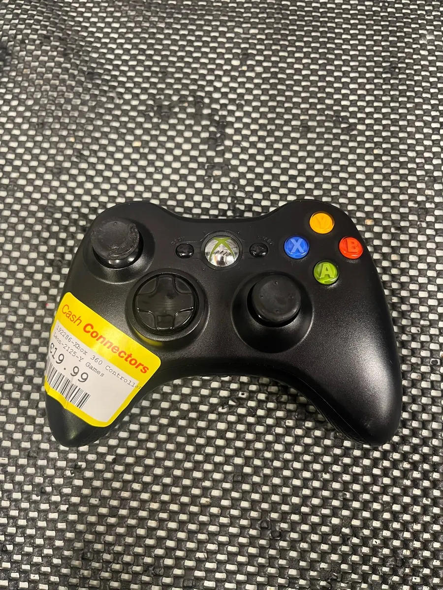 Xbox 360 controller - Image 1