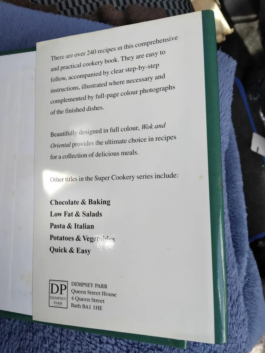 Wok and orental recipes book - Image 3