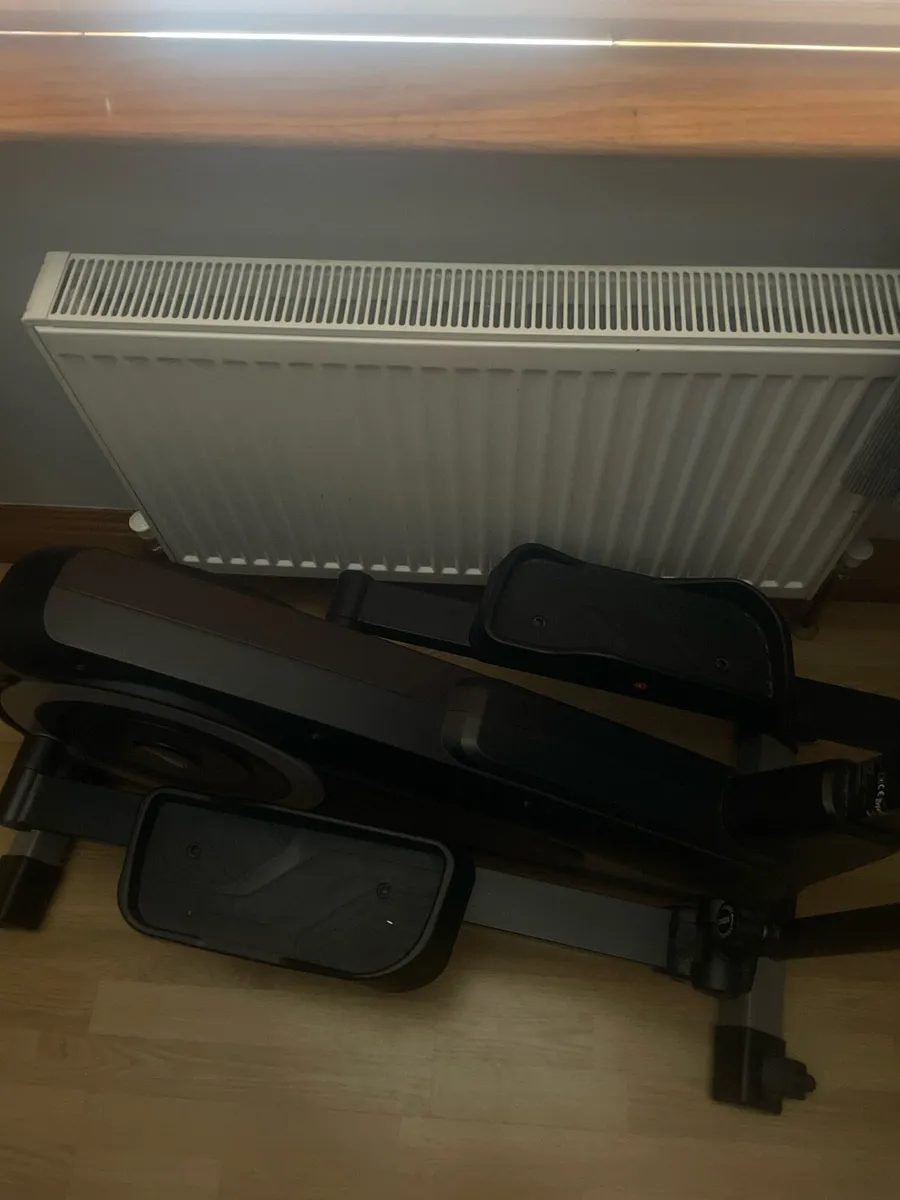 Cross  ltrainer  / treadmill - Image 2