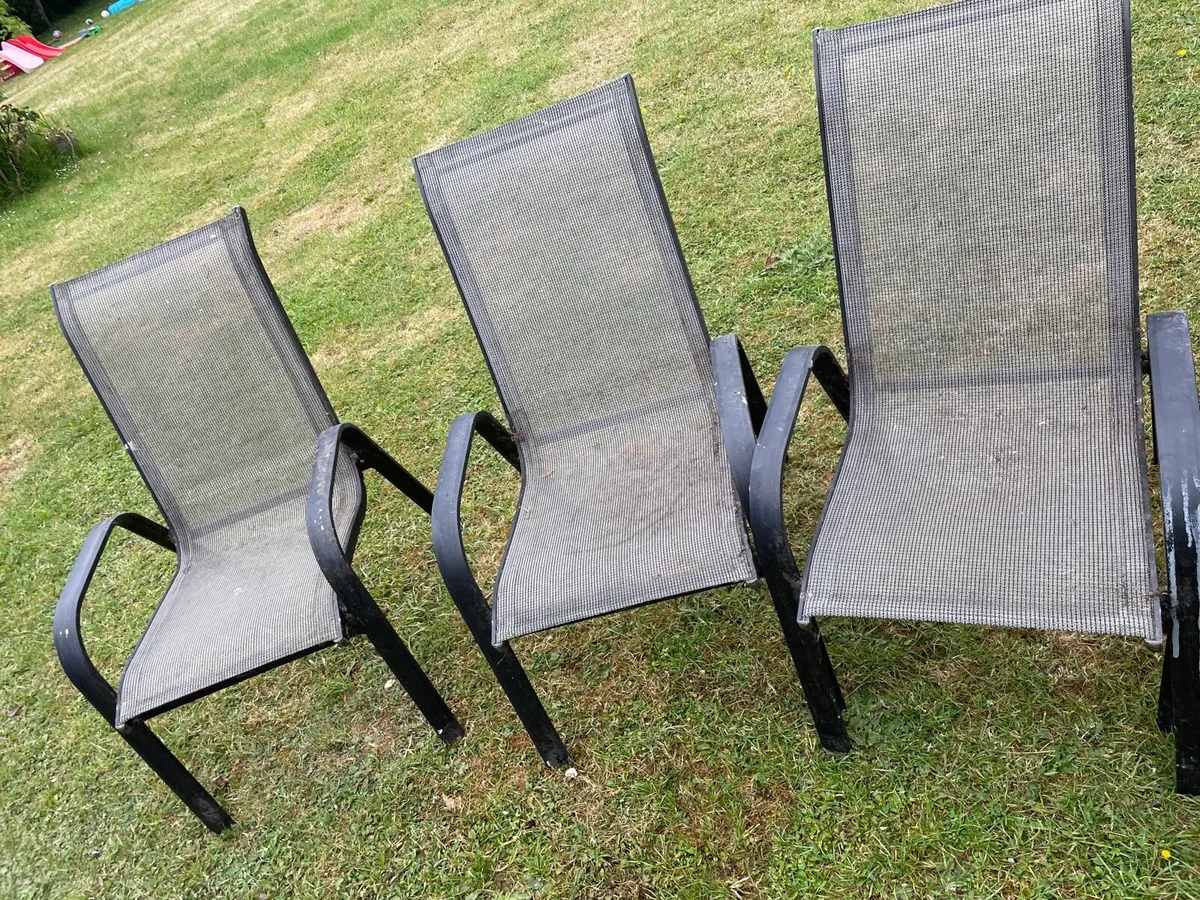 4 garden chair set €80 - Image 1
